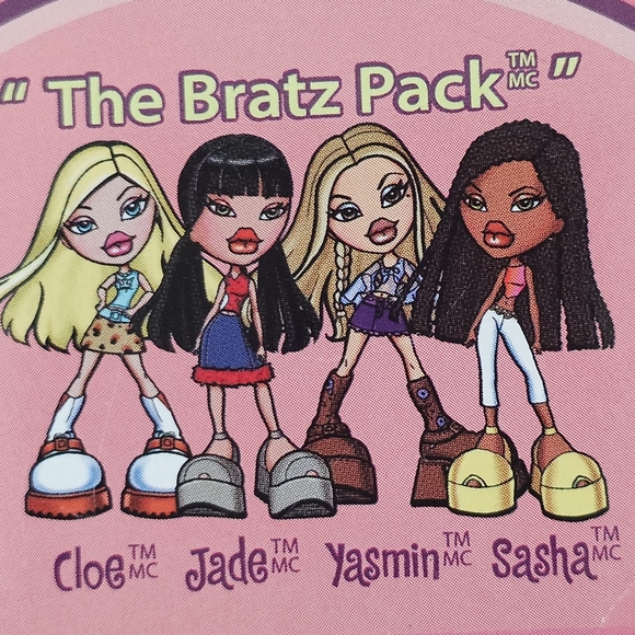 Bratz Doll 9.5" Full Size Blonde CLOE 20 Year Aniversary MGA Toy Christmas Gift - Picture 10 of 12